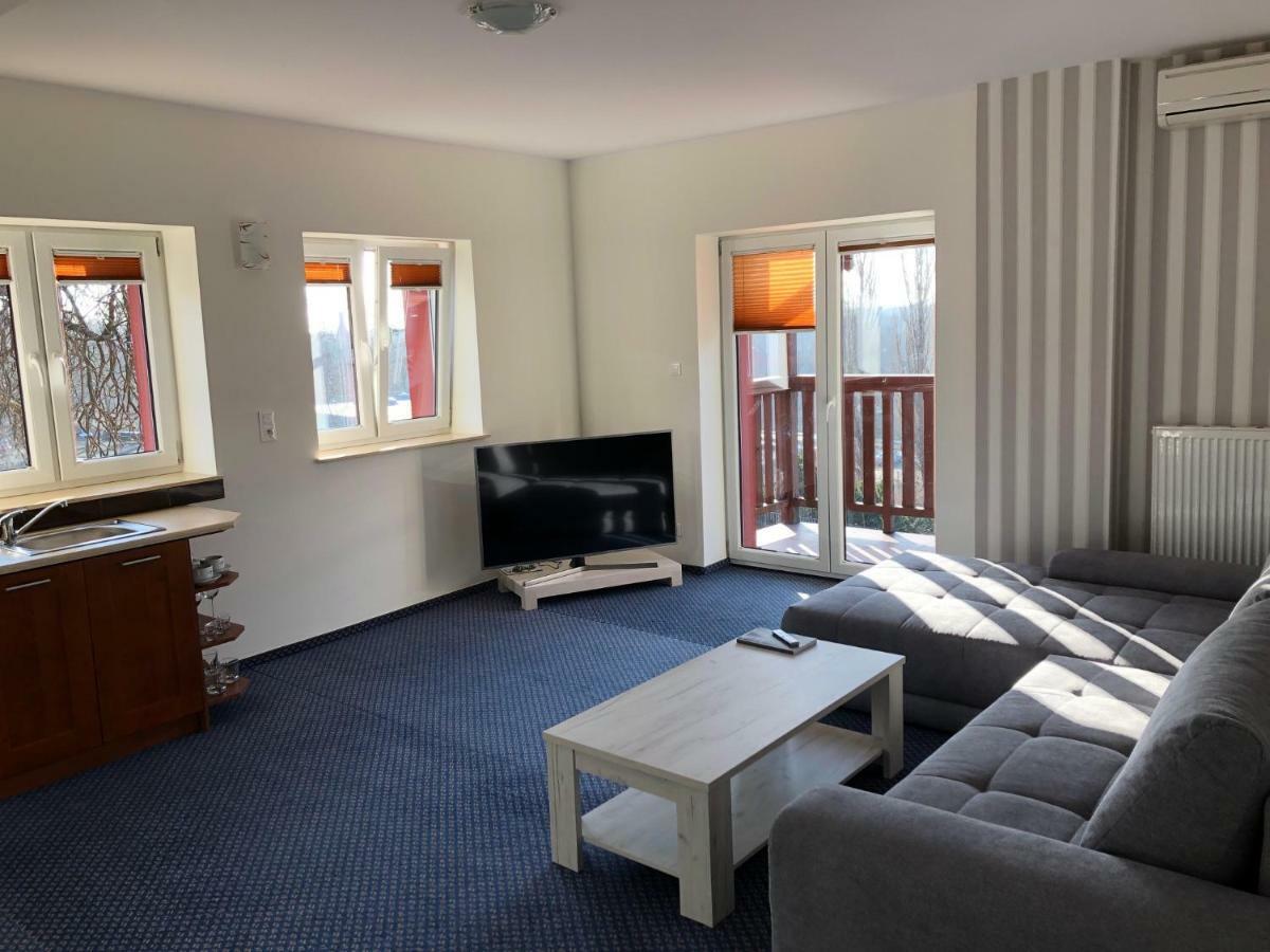 Las Slupski Premium Business Apartament Nr 7 Wifi Netflix Smart Tv50 Two Bedrooms Two Extra Large Double Beds Up To 6 People Full Pleasure Quality Stay (Adults Only) Bagian luar foto